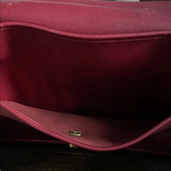 Coach dark red Leather attaché briefcase with Gold brass accents - Picture 5 of 6